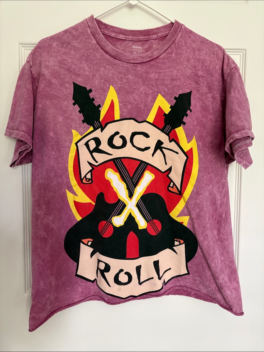 Pink wash t-shirt Marvel X-Men '97 Rock & Roll Crop T-Shirt